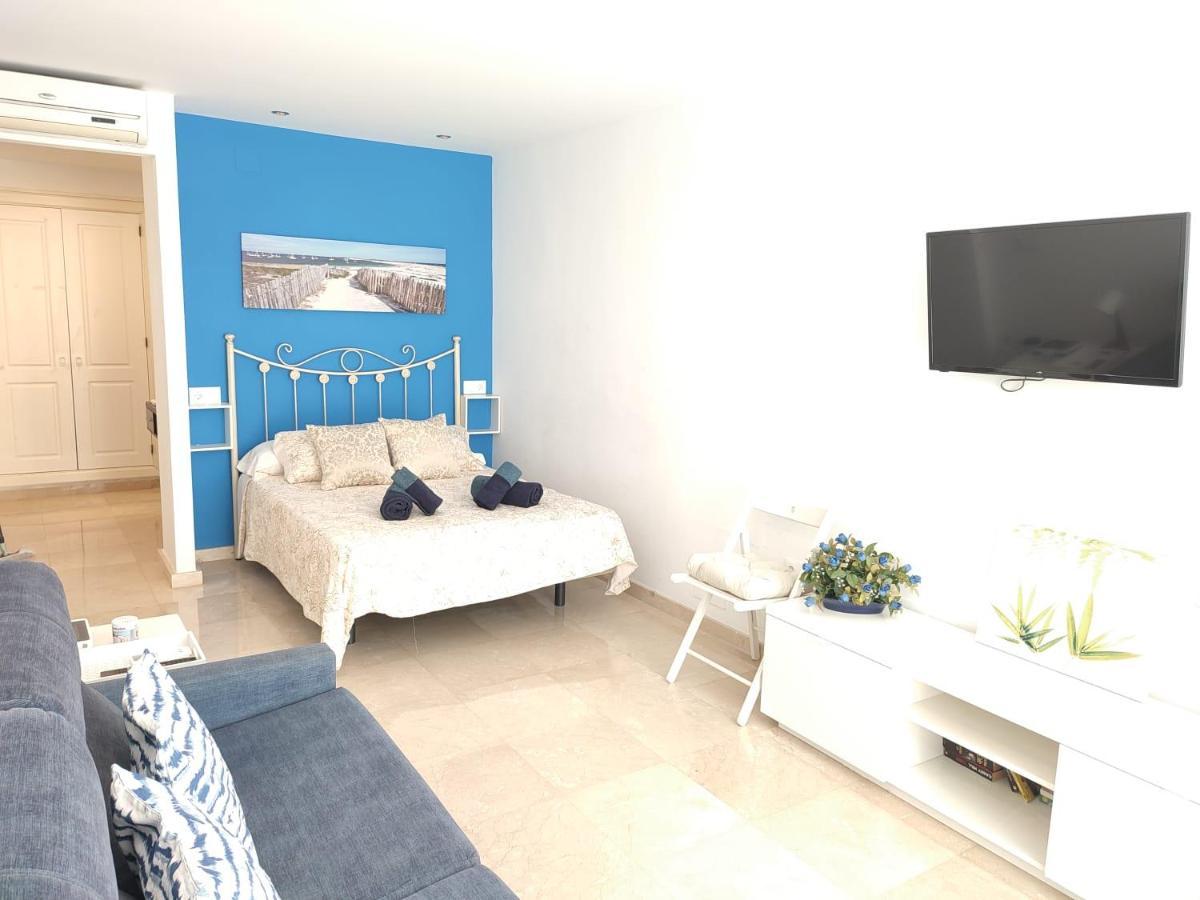 Apartamento La Roca Chica Torremolinos Exterior foto